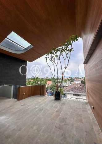 Rumah Luxury Modern Siap Huni di Kemang Jakarta Selatan Rumah Luxury Modern Siap Huni di Kemang Jakarta Selatan
