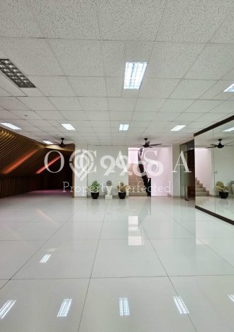 LOKASI PREMIUM! Kantor Kawasan Kebayoran Baru, Luas 3000m², Pusat Bisnis LOKASI PREMIUM! Kantor Kawasan Kebayoran Baru, Luas 3000m², Pusat Bisnis