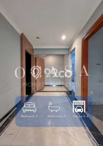 Rumah Modern Disewakan di Kebayoran Baru Jakarta Selatan Lokasi Sangat Strategis Rumah Modern Disewakan di Kebayoran Baru Jakarta Selatan Lokasi Sangat Strategis