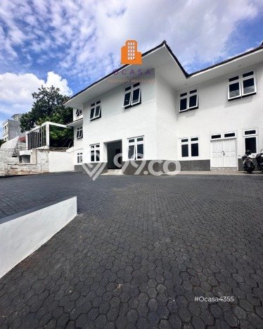 Dijual Rumah Premium dengan Fasilitas Sekitar Lengkap di Menteng, Jakarta Pusat Dijual Rumah Premium dengan Fasilitas Sekitar Lengkap di Menteng, Jakarta Pusat