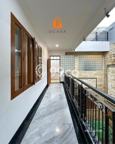 Rumah Mewah LB 700m2 Siap Huni Desain Elegan di Pondok Indah, Jakarta Selatan Rumah Mewah LB 700m2 Siap Huni Desain Elegan di Pondok Indah, Jakarta Selatan
