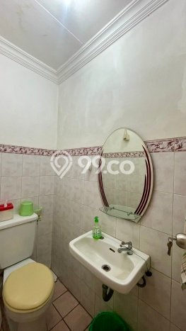 Jual Rumah Luas Megah Dengan View Cantik di Bintaro, Tangerang Selatan Jual Rumah Luas Megah Dengan View Cantik di Bintaro, Tangerang Selatan