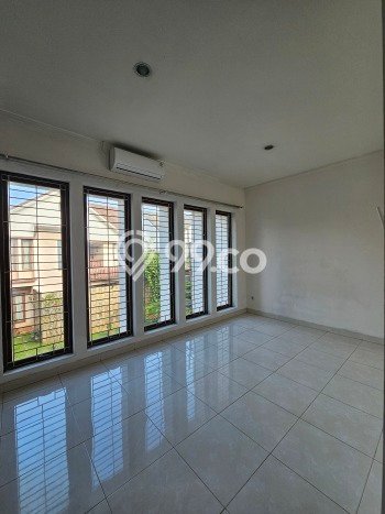 Rumah Disewakan Tangerang Selatan LT 135m2 LB 135m2 Kawasan Bintaro Rumah Disewakan Tangerang Selatan LT 135m2 LB 135m2 Kawasan Bintaro