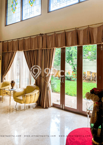 Rumah Mewah LB 700m2 Siap Pakai Desain Elegan di Cipete, Jakarta Selatan Rumah Mewah LB 700m2 Siap Pakai Desain Elegan di Cipete, Jakarta Selatan