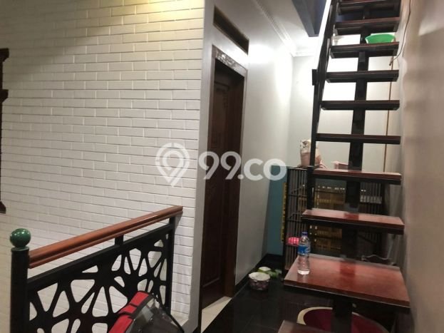 Dijual Rumah 3 Kamar Lokasi Ideal Nyaman dan Strategis di Mustikajaya Dijual Rumah 3 Kamar Lokasi Ideal Nyaman dan Strategis di Mustikajaya