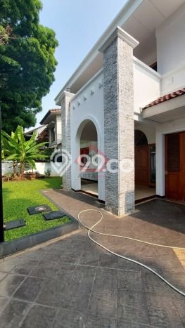 Hunian Mewah LB 600m2 Siap Huni Desain Elegan di Pondok Indah, Jakarta Selatan Hunian Mewah LB 600m2 Siap Huni Desain Elegan di Pondok Indah, Jakarta Selatan