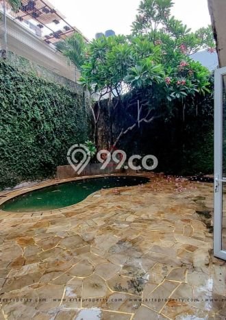 Rumah Mewah LB 450m2 Siap Pakai Desain Elegan di Pondok Indah, Jakarta Selatan Rumah Mewah LB 450m2 Siap Pakai Desain Elegan di Pondok Indah, Jakarta Selatan