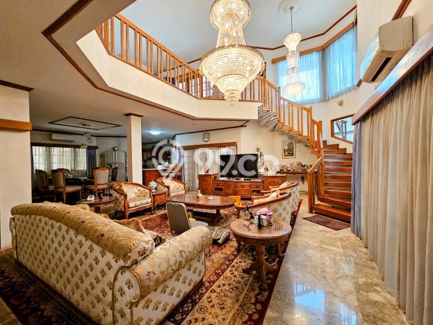 Dijual Rumah Luas Megah Dengan View Cantik di Lebak Bulus, Jakarta Selatan Dijual Rumah Luas Megah Dengan View Cantik di Lebak Bulus, Jakarta Selatan
