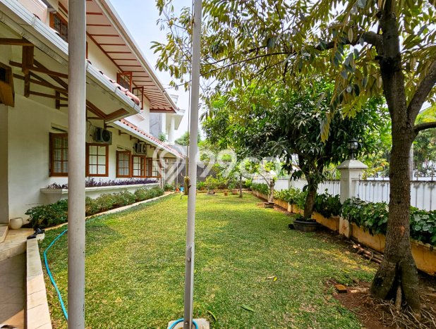 Dijual Rumah Luas Megah Dengan View Cantik di Lebak Bulus, Jakarta Selatan Dijual Rumah Luas Megah Dengan View Cantik di Lebak Bulus, Jakarta Selatan