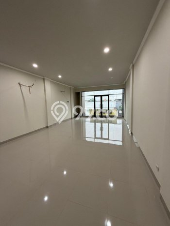 Unit Ruko Dijual di Jatinegara Jakarta Timur 900m2 Unit Ruko Dijual di Jatinegara Jakarta Timur 900m2