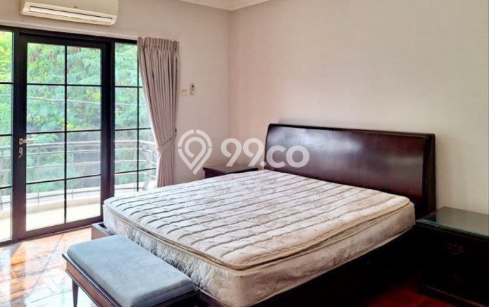 Hunian Mewah LB 320m2 Siap Huni Desain Elegan di Kemang, Jakarta Selatan Hunian Mewah LB 320m2 Siap Huni Desain Elegan di Kemang, Jakarta Selatan
