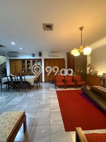 Rumah Elit LB 366m2 Siap Huni Desain Elegan di Senopati, Jakarta Selatan Rumah Elit LB 366m2 Siap Huni Desain Elegan di Senopati, Jakarta Selatan