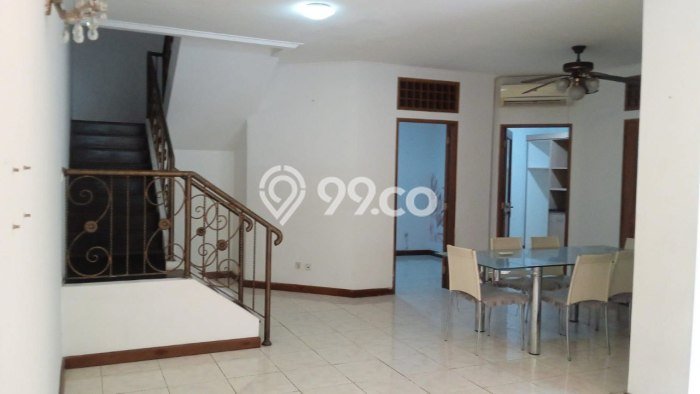 KESEMPATAN TERBAIK! Rumah area Cipete, 4 KT, Ready, Luas 160m2m² Bangunan 200m2m² KESEMPATAN TERBAIK! Rumah area Cipete, 4 KT, Ready, Luas 160m2m² Bangunan 200m2m²