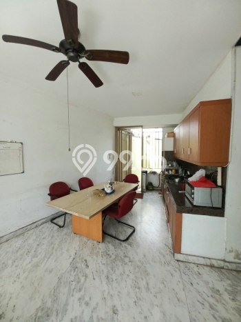 Kantor Kawasan , Luas 350m2m², Jalan Utama, Lokasi Ramai Kantor Kawasan , Luas 350m2m², Jalan Utama, Lokasi Ramai