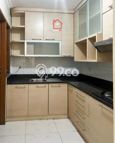 Disewakan Rumah Murah di Pondok Indah Jakarta Selatan dengan 4 KT Disewakan Rumah Murah di Pondok Indah Jakarta Selatan dengan 4 KT