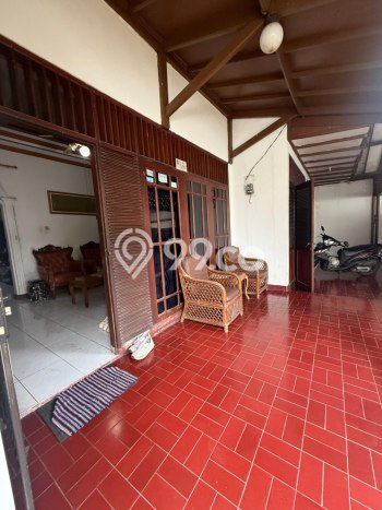 Dijual Rumah Premium dengan Fasilitas Sekitar Komplit di Cinere, Depok Dijual Rumah Premium dengan Fasilitas Sekitar Komplit di Cinere, Depok