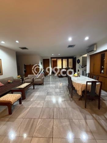 Rumah Elit LB 366m2 Siap Huni Desain Elegan di Senopati, Jakarta Selatan Rumah Elit LB 366m2 Siap Huni Desain Elegan di Senopati, Jakarta Selatan