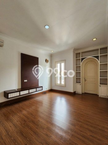 Rumah Luxury Modern Siap Huni di Lebak Bulus Jakarta Selatan Rumah Luxury Modern Siap Huni di Lebak Bulus Jakarta Selatan