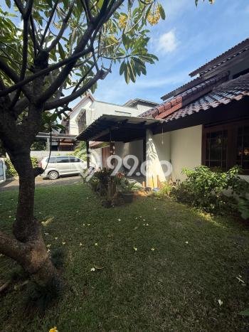 Rumah Elit LB 366m2 Siap Huni Desain Elegan di Senopati, Jakarta Selatan Rumah Elit LB 366m2 Siap Huni Desain Elegan di Senopati, Jakarta Selatan