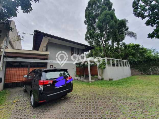 Hunian Elit LB 260m2 Siap Huni Desain Elegan di Veteran, Jakarta Selatan Hunian Elit LB 260m2 Siap Huni Desain Elegan di Veteran, Jakarta Selatan