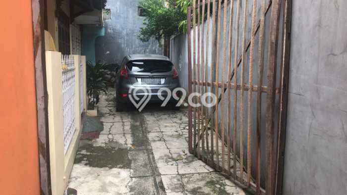 Jual Rumah Eksklusif 4 KT di Bambu Apus, Jakarta Timur Jual Rumah Eksklusif 4 KT di Bambu Apus, Jakarta Timur
