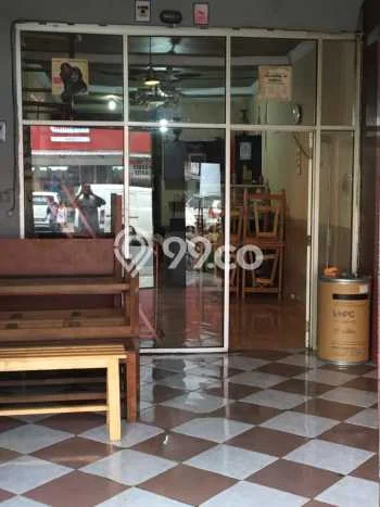 Ruko Dijual di Prime Area Jakarta Timur Luas 100m2 Ruko Dijual di Prime Area Jakarta Timur Luas 100m2