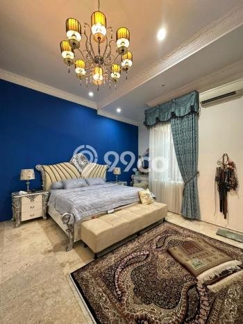 Ready to Use! Luxury House LT 318m2 Desain Modern di Pejaten Ready to Use! Luxury House LT 318m2 Desain Modern di Pejaten