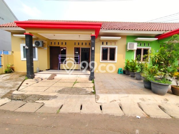 Cocok Untuk Investasi! Dijual Kost di Pondok Ranggon 4 Kamar Cocok Untuk Investasi! Dijual Kost di Pondok Ranggon 4 Kamar