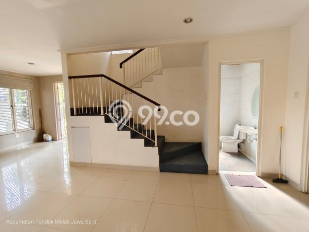 Jarang Ada! Rumah Kontrakan 4 Kamar Bagus Siap Huni Jatimelati Jarang Ada! Rumah Kontrakan 4 Kamar Bagus Siap Huni Jatimelati