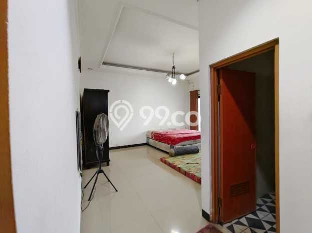 Rumah Luxury Modern Tanpa Renovasi di Cilangkap Jakarta Timur Rumah Luxury Modern Tanpa Renovasi di Cilangkap Jakarta Timur