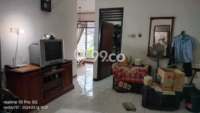 Jual Rumah Eksklusif 3 KT di Pondok Kelapa, Jakarta Timur Jual Rumah Eksklusif 3 KT di Pondok Kelapa, Jakarta Timur