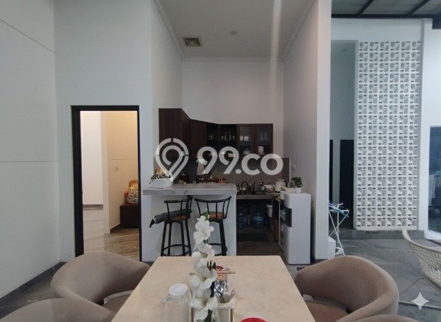 Dijual Cepat Rumah Bagus Siap Huni LB 160m2 di Mustikajaya, Bekasi Dijual Cepat Rumah Bagus Siap Huni LB 160m2 di Mustikajaya, Bekasi