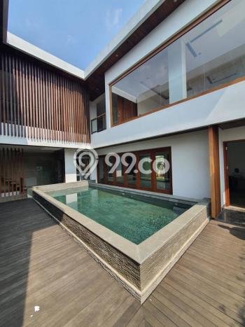 Rumah Luxury Modern Siap Huni di Pondok Indah Jakarta Selatan Rumah Luxury Modern Siap Huni di Pondok Indah Jakarta Selatan