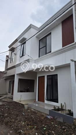 Hunian Nyaman Asri 3 KT Siap Huni di Cibubur Jakarta Timur Hunian Nyaman Asri 3 KT Siap Huni di Cibubur Jakarta Timur