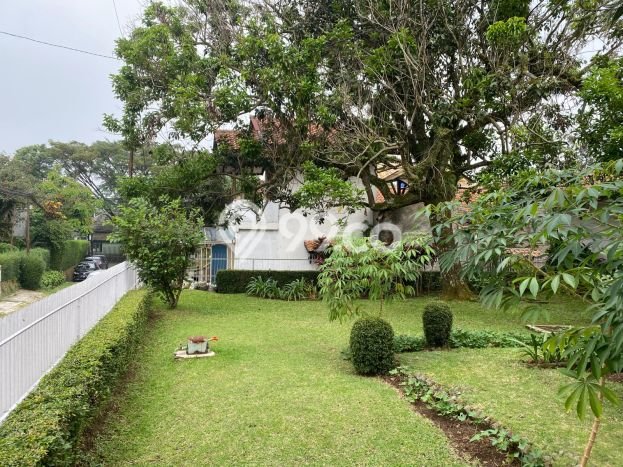 Jual Rumah Luas Elegan Dengan View Cantik di Dago Pakar, Bandung Jual Rumah Luas Elegan Dengan View Cantik di Dago Pakar, Bandung