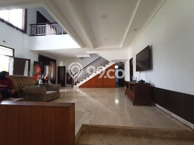 Rumah Luxury Best Area di Jakarta Selatan, DKI Jakarta Rumah Luxury Best Area di Jakarta Selatan, DKI Jakarta