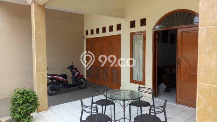 Rumah Mewah Akses Mudah di Jakarta Timur Rumah Mewah Akses Mudah di Jakarta Timur