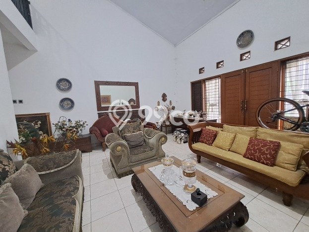 For Sale Hunian Mewah Klasik di Bekasi For Sale Hunian Mewah Klasik di Bekasi