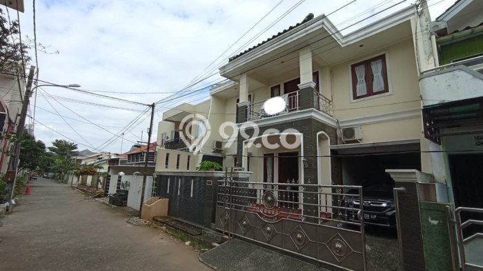 For Sale Rumah 4 Kamar Lokasi Strategis Bagus dan Strategis di Bekasi Timur For Sale Rumah 4 Kamar Lokasi Strategis Bagus dan Strategis di Bekasi Timur
