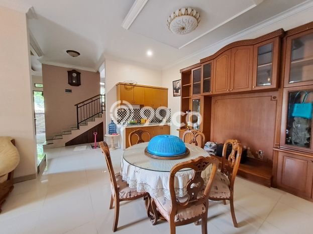 Hunian Luxury di Jakarta Timur Strategis Kondisi Terawat Hunian Luxury di Jakarta Timur Strategis Kondisi Terawat