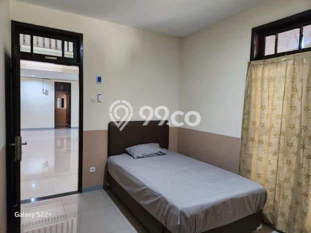Hunian Elit LB 540m2 Siap Pakai Desain Elegan di Pondok Gede, Bekasi Hunian Elit LB 540m2 Siap Pakai Desain Elegan di Pondok Gede, Bekasi