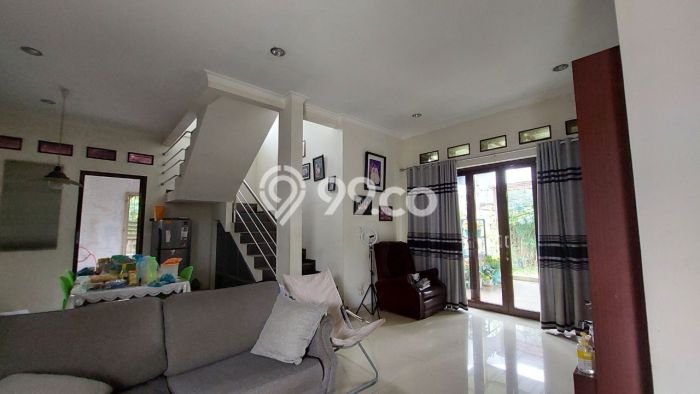 For Sale Hunian Rumah Terawat 6 KT di Jati Mekar, Bekasi For Sale Hunian Rumah Terawat 6 KT di Jati Mekar, Bekasi
