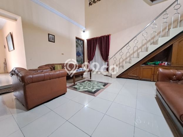 Rumah Luas Asri 3 KT Siap Huni di Taman Galaxy Bekasi Rumah Luas Asri 3 KT Siap Huni di Taman Galaxy Bekasi