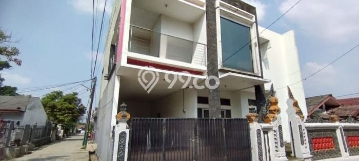 For Sale Hunian Rumah Terawat 8 KT di Jati Asih, Bekasi For Sale Hunian Rumah Terawat 8 KT di Jati Asih, Bekasi