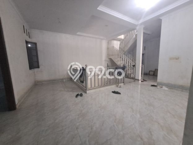 Siap Huni Rumah Mewah 0 Kamar di Duren Sawit Dekat ke Mana Saja Siap Huni Rumah Mewah 0 Kamar di Duren Sawit Dekat ke Mana Saja