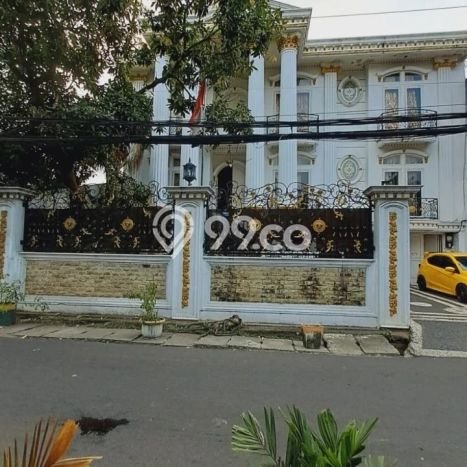 Best Deal Hunian Premium Ideal dan Luas di Senen, Jakarta Pusat Best Deal Hunian Premium Ideal dan Luas di Senen, Jakarta Pusat