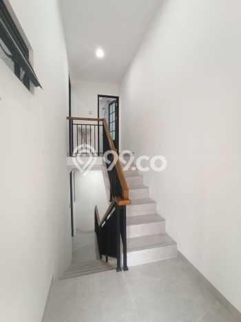 Dijual Rumah Modern 3 KT di Pondok Kelapa, Jakarta Timur Dijual Rumah Modern 3 KT di Pondok Kelapa, Jakarta Timur