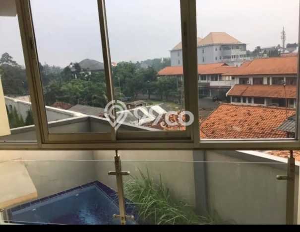 Ready to Use! Luxury House LT 230m2 Desain Elegan di Lebak Bulus Ready to Use! Luxury House LT 230m2 Desain Elegan di Lebak Bulus
