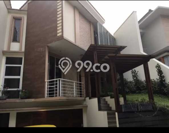 Ready to Use! Luxury House LT 230m2 Desain Elegan di Lebak Bulus Ready to Use! Luxury House LT 230m2 Desain Elegan di Lebak Bulus