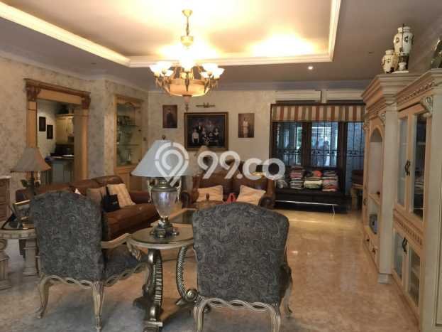 Jual Cepat Hunian Elegan Klasik di Jakarta Barat Jual Cepat Hunian Elegan Klasik di Jakarta Barat